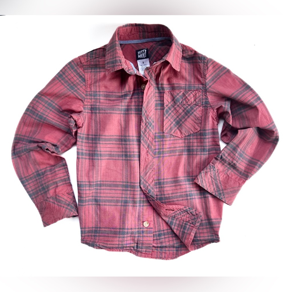 Button down red square shirt